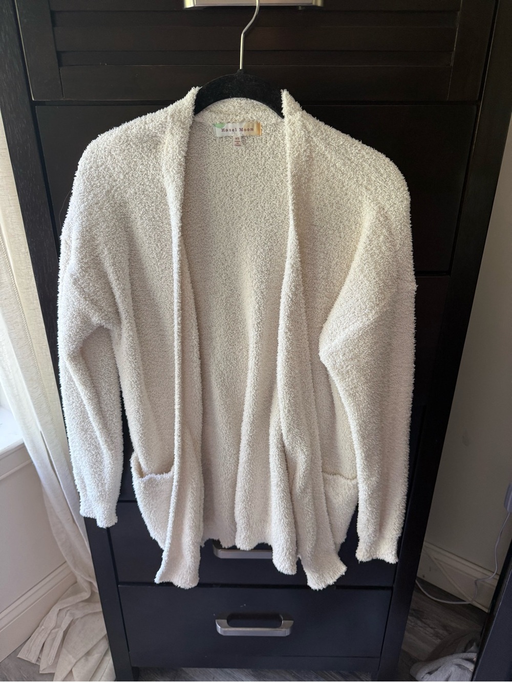 Barefoot Dreams Plush Open-Front Cream Cardigan with Pockets